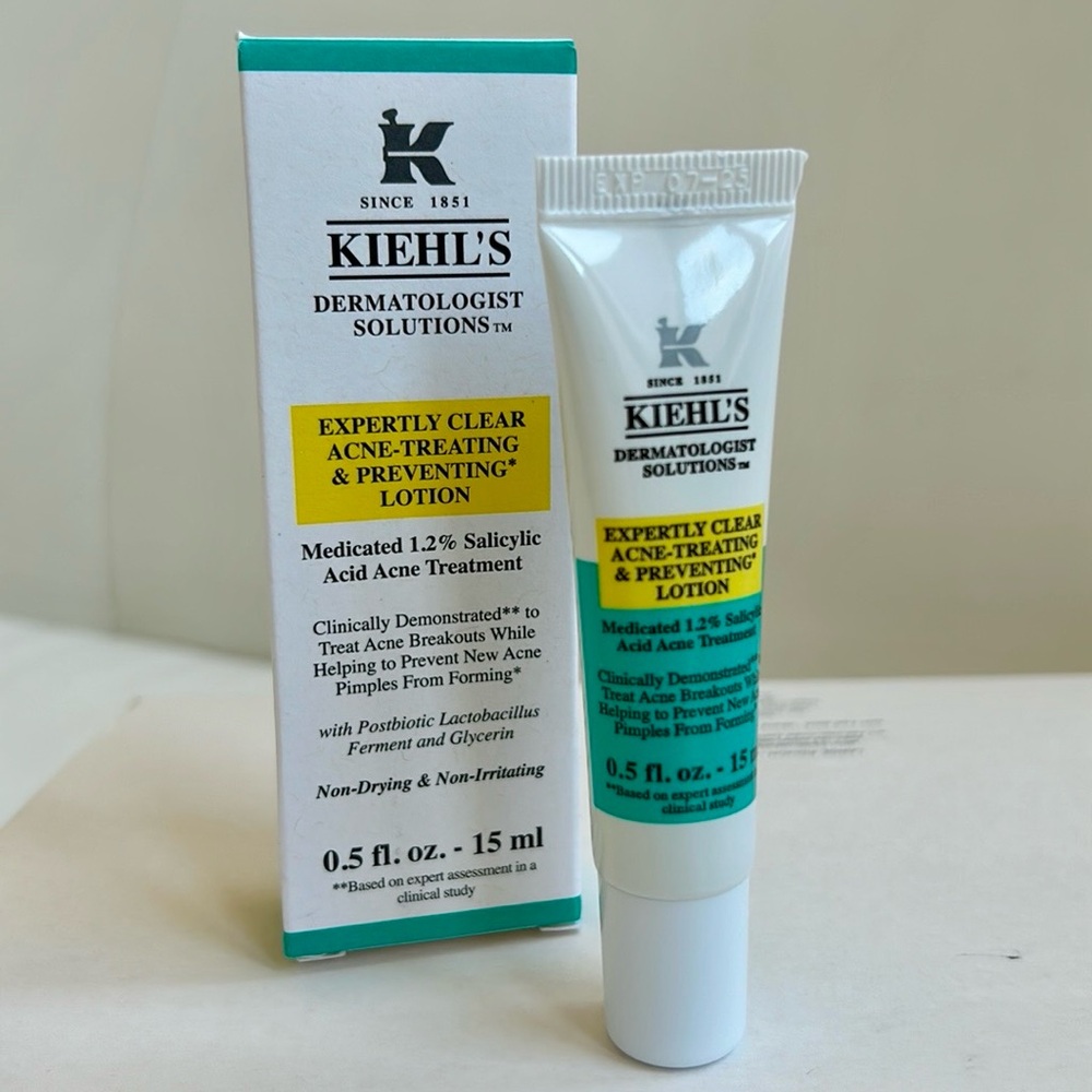Kiehl's Expertly Clear Acne-Treating & Prevention Lotion